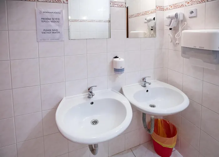 Pod Kapličkou Penzion *
